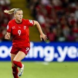 Ana-Maria Crnogorcevic est titulaire pour le quart de finale de l'Euro contre l'Espagne. KEYSTONE/JEAN-CHRISTOPHE BOTT